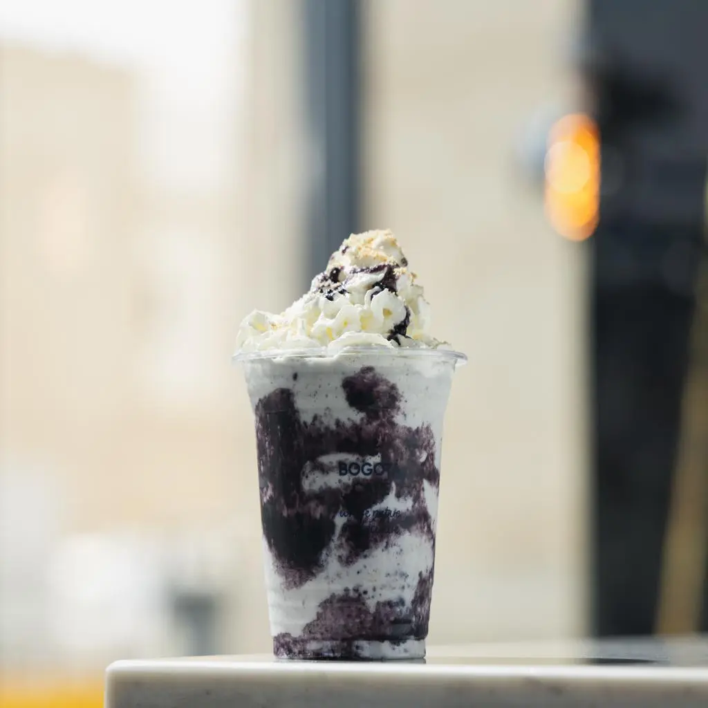 شيز كيك توت ميلك شيك